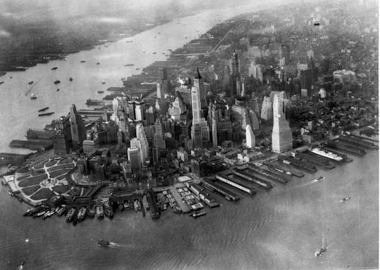Aerial view of the tip of Manhattan, New York, United States ca. 1931.