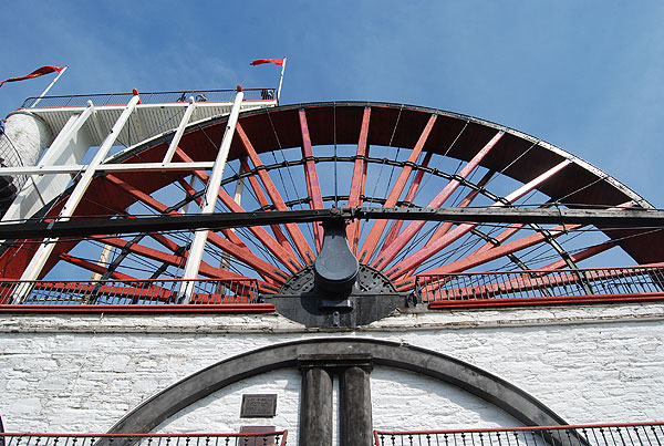 Laxey Wheel sideview