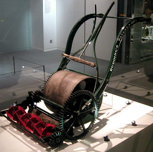 An original Budding lawn mower, London Science Museum, (Photo by John Lienhard)