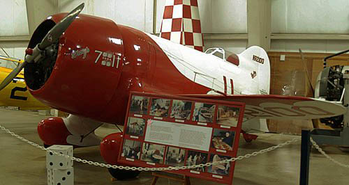 Gee Bee R1