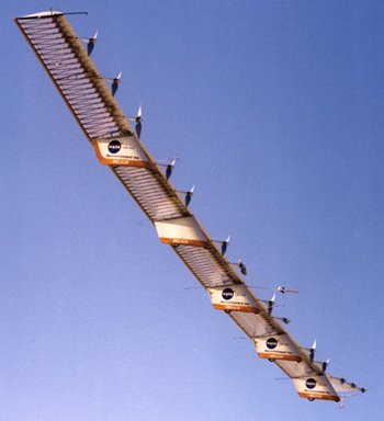 Another view of Helios in flight. Image courtesy of NASA