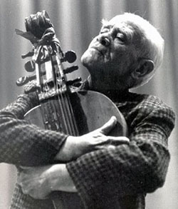 Niles cradling one of his dulcimers