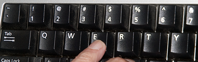 Typing E on QWERTY